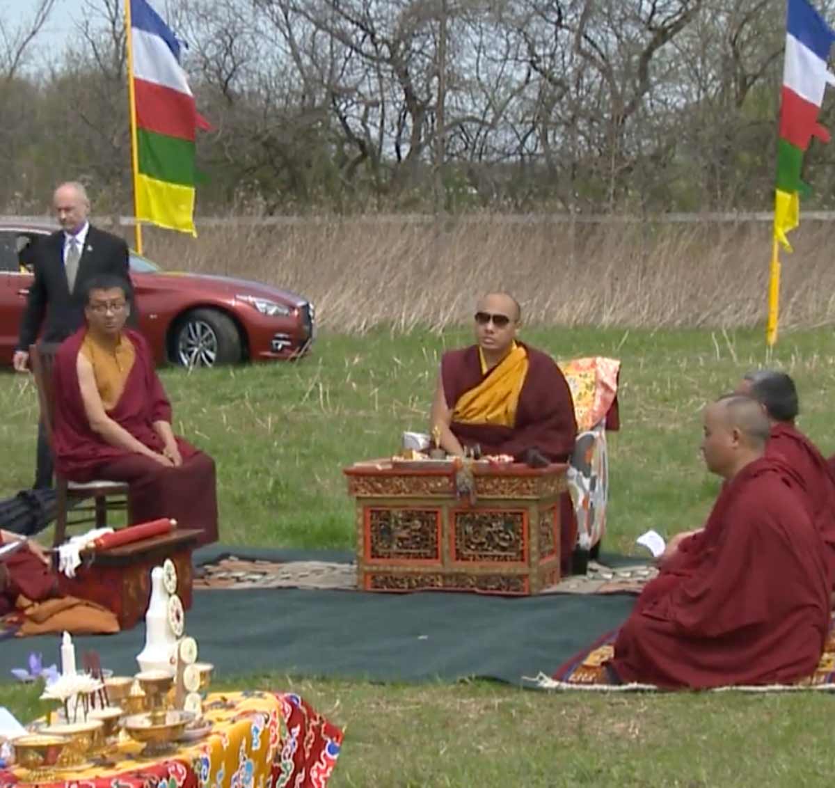 Featured image for “17th Karmapa Blesses Proposed Stupa Ground & Visits CTCA”